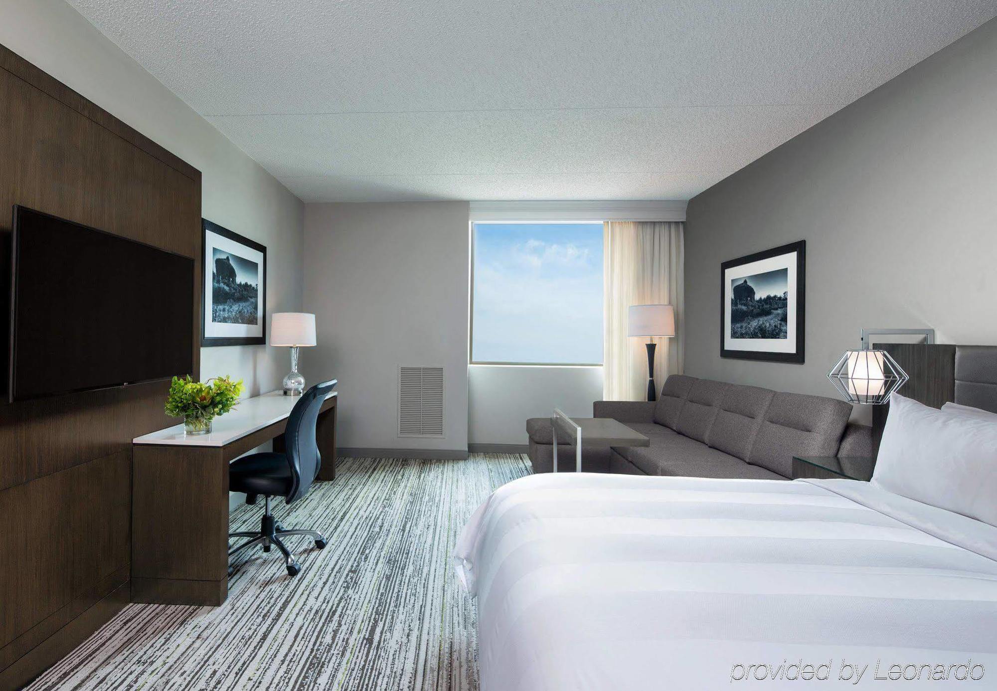 Marriott Cincinnati Northeast Hotel
